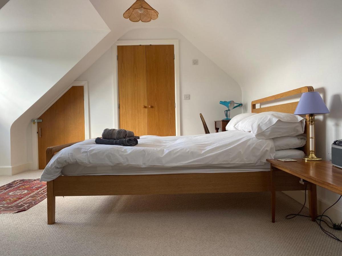 Relaxing Townhouse In The Heart Of Bridport 빌라 외부 사진