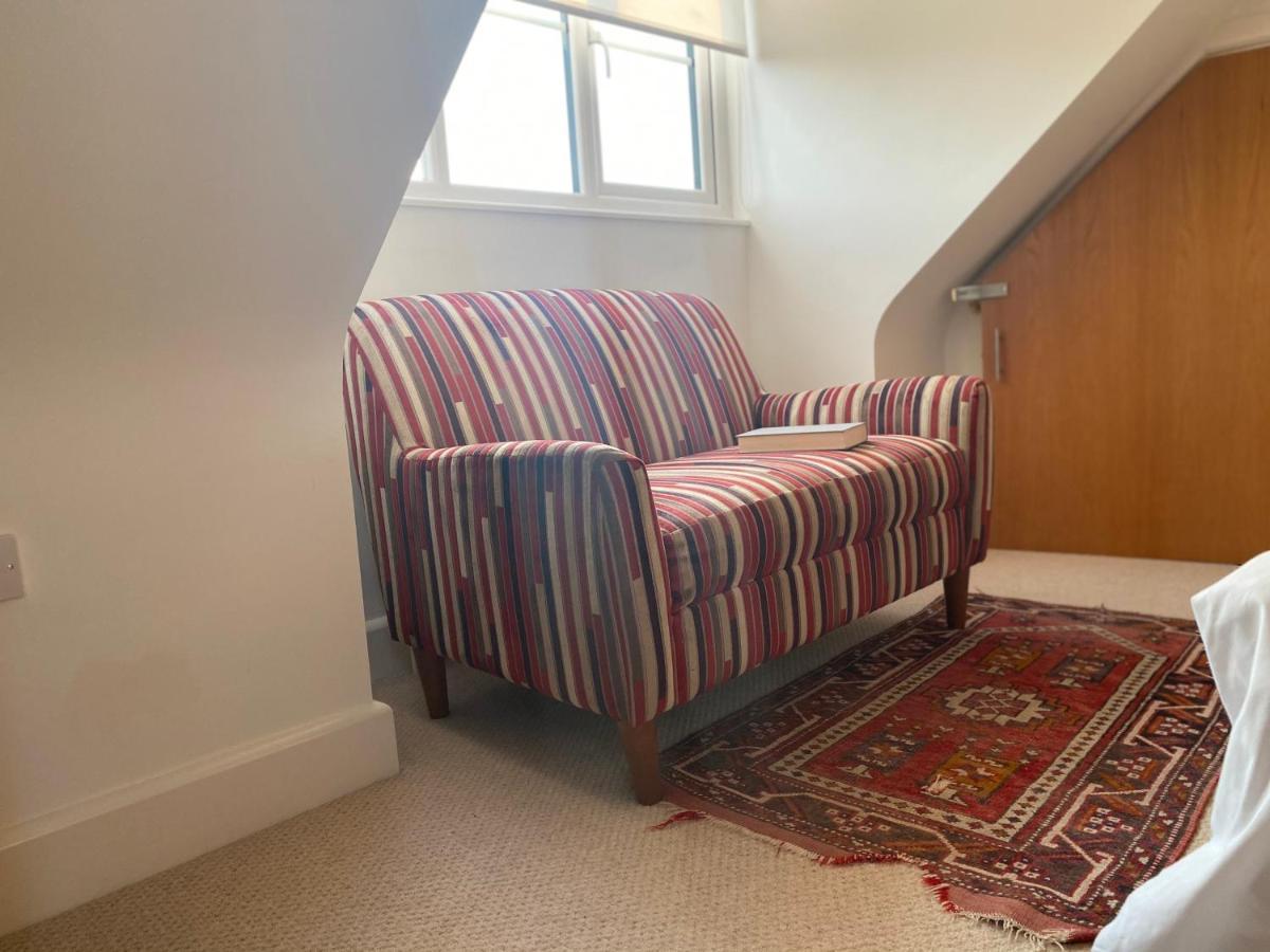Relaxing Townhouse In The Heart Of Bridport 빌라 외부 사진